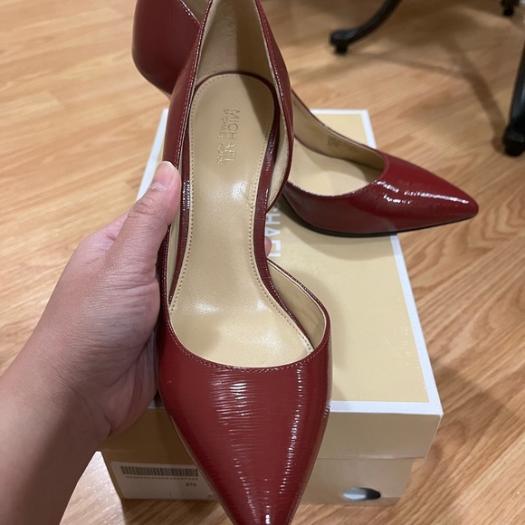 NEW Michael Kors - Picture 5 of 10